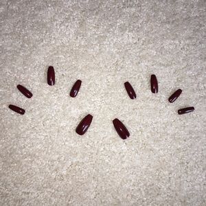 DEEP RED Press On Nails